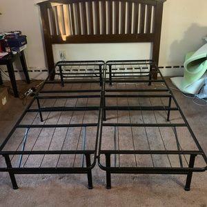 Base/foundation for full/queen size bed